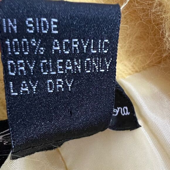 Venesha, High Quality Angora Yellow Cardigan Sweater - Picture 7 of 16